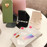 「おうち時間を格上げ♪スマートフォンやタブレットまわりで活躍100均グッズ」の画像1