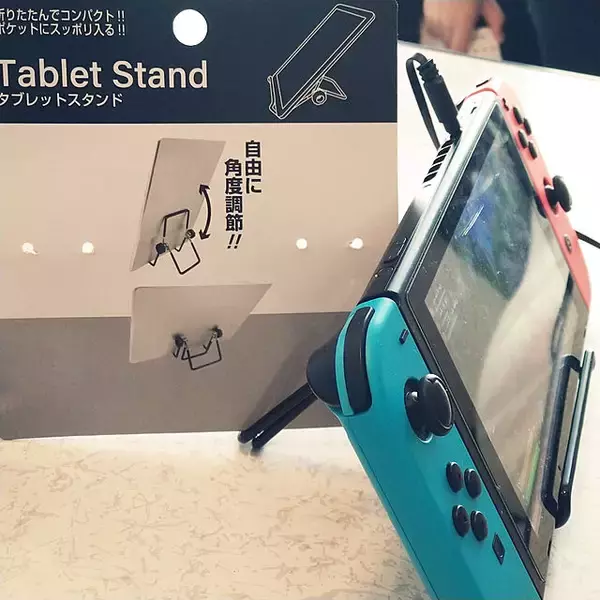 「おうち時間を格上げ♪スマートフォンやタブレットまわりで活躍100均グッズ」の画像