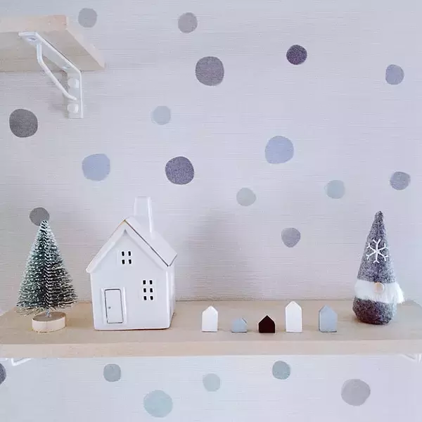 「季節を感じるディスプレイを楽しむ☆セリアのウォールステッカー」の画像