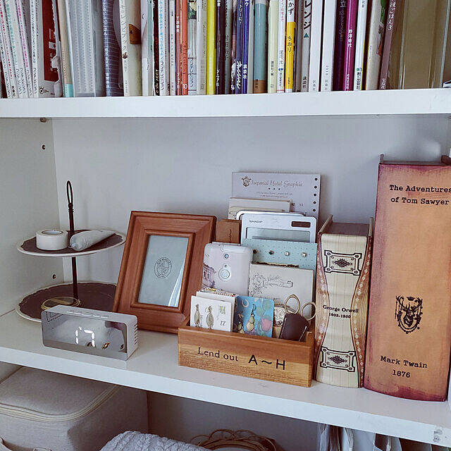 スタイリッシュで機能も豊富な時計♪テラスLEDミラークロック L