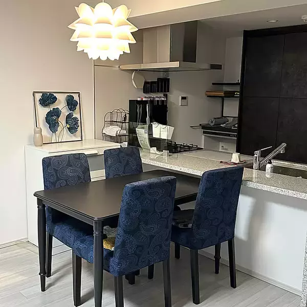 「家族のだんらんをお気に入りの食卓で♪おすすめしたいIKEAのダイニングテーブル6選」の画像