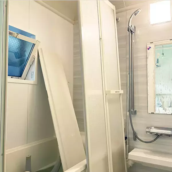 「日々の積み重ねと定期的なリセットで清潔を保つ！お風呂の掃除術10選」の画像