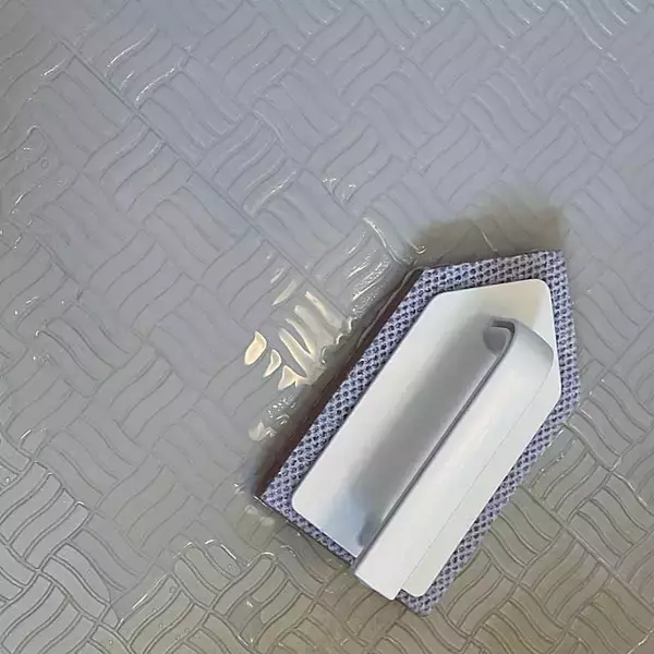 「日々の積み重ねと定期的なリセットで清潔を保つ！お風呂の掃除術10選」の画像