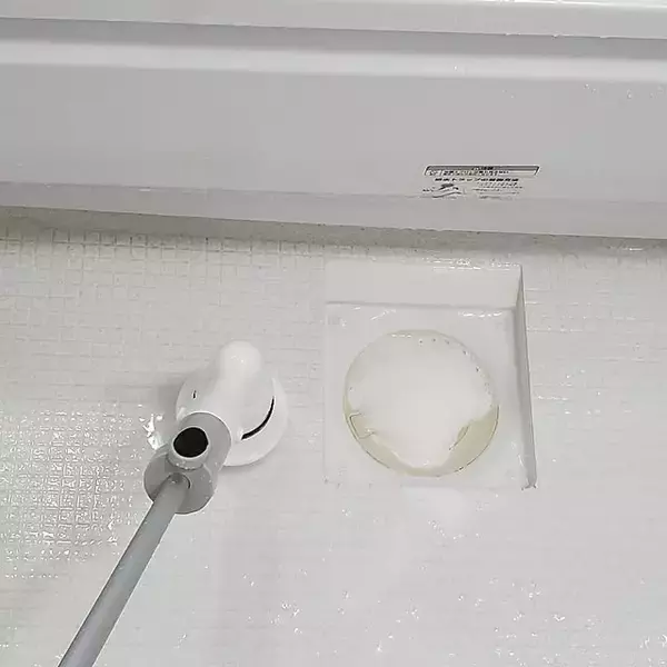 「日々の積み重ねと定期的なリセットで清潔を保つ！お風呂の掃除術10選」の画像