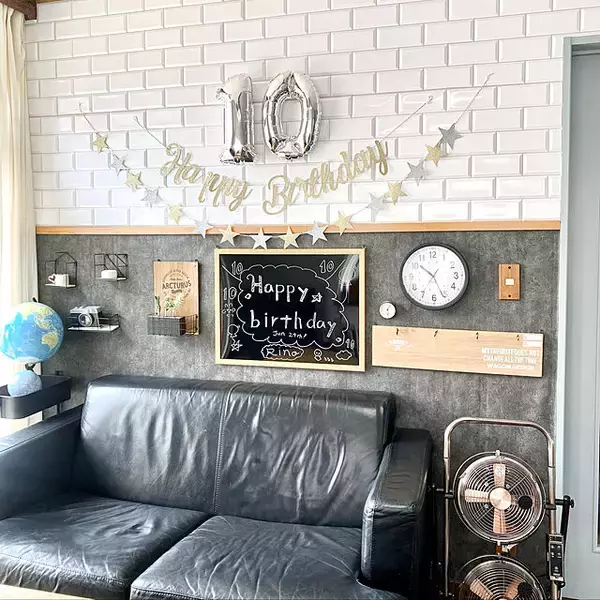 「スッキリしたデザインも魅力。サブウェイタイルを効果的に取り入れたDIY例」の画像