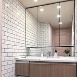 「スッキリしたデザインも魅力。サブウェイタイルを効果的に取り入れたDIY例」の画像9