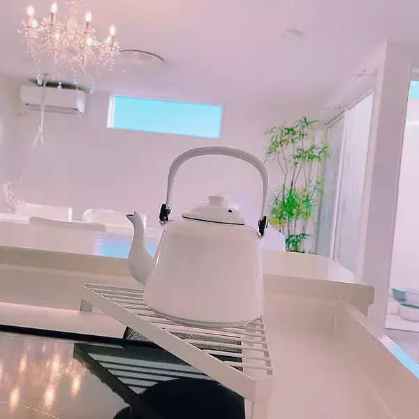 「【みんなが選んだ！】コンロ周りの悩みはこれで解決！3COINSのおすすめアイテム5選」の画像