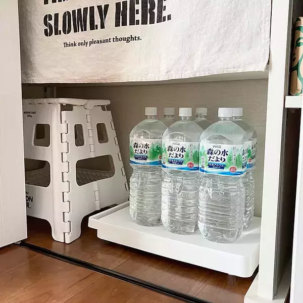 移動ラクラクで掃除もしやすい♪キャスター台＆台車の活用アイディア