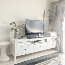 テレビまわりをお気に入り空間に♡自分好みのお部屋づくりが叶うIKEAのテレビ台