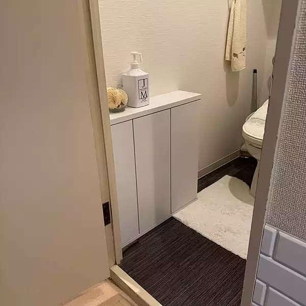 「限られたスペースにも設置できる！トイレの収納ラック6選」の画像