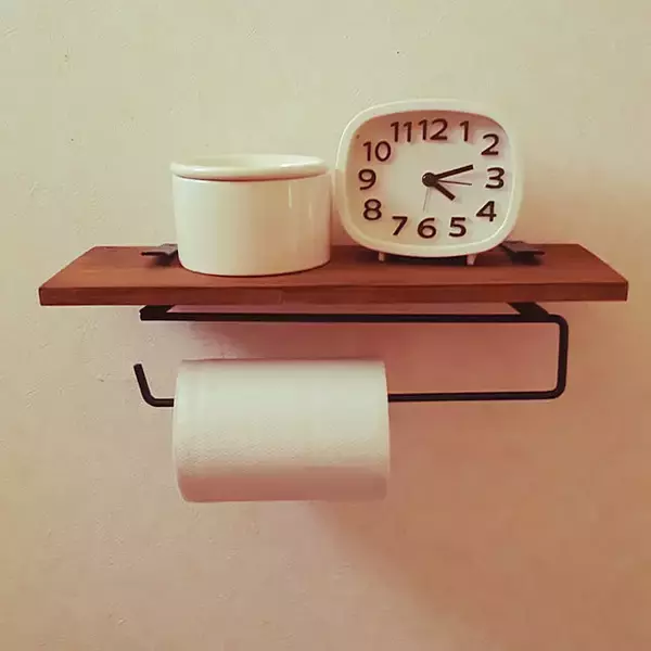 「自分好みにDIY！使うたび気分が上がるトイレットペーパーホルダー実例集」の画像