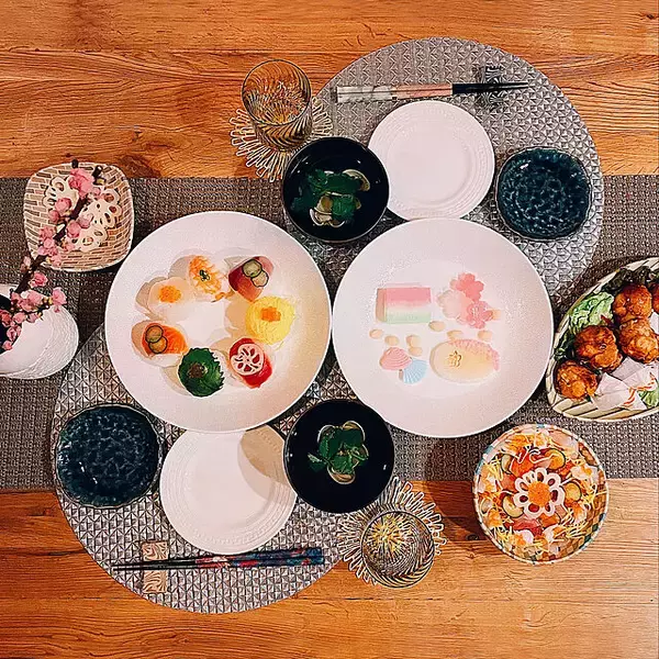 「3つのパターン別にチェック♡ひな祭りのテーブルコーディネート集」の画像