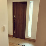 「玄関床掃除の決定版！綺麗を保つためのアイデアとおすすめアイテムをご紹介」の画像2