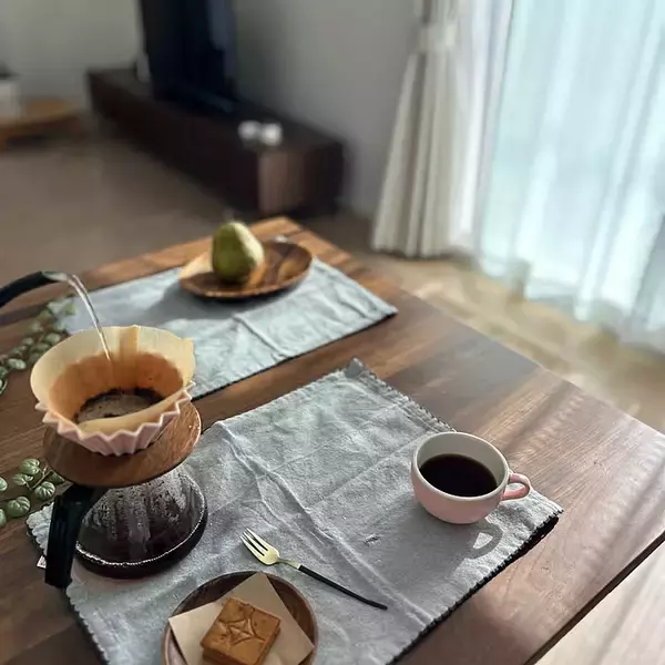 「「どんな飲み物も美しく映える、シンプルで温かいORIGAMIのマグカップ 」by kyoko さん」の画像