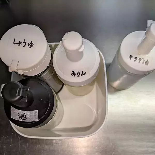 「汚れ防止からお子さん用家具まで作れる！牛乳パックを活用したリメイクアイデア10選」の画像