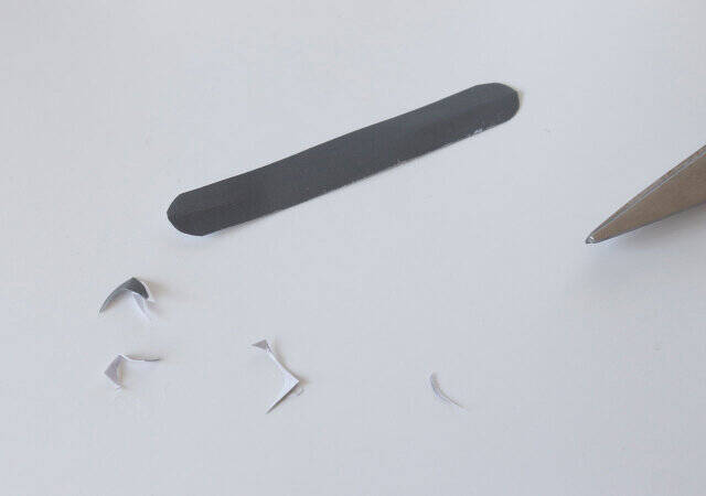 ダイソーで良いの売ってるよ～！通勤通学も安心！持ち物に貼っておきたいテープ