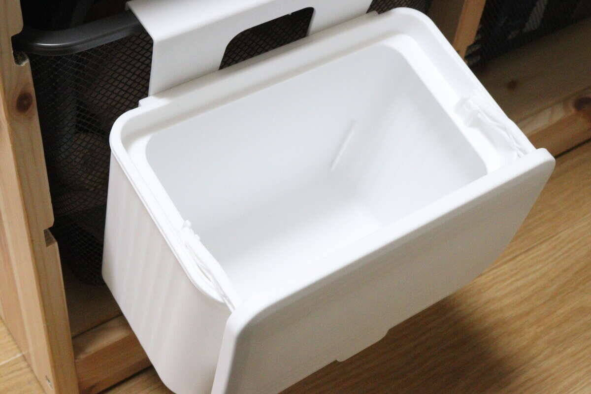 凄いゴミ箱が出た！手前に空くからストレスフリー！すっきり使える100均アイデアグッズ