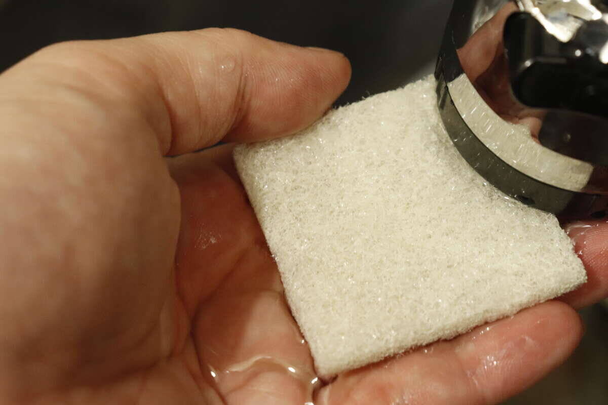 一度買ったらもう虜！「今までの苦労は何だったの」ってくらい汚れが落ちる100均クリーナー