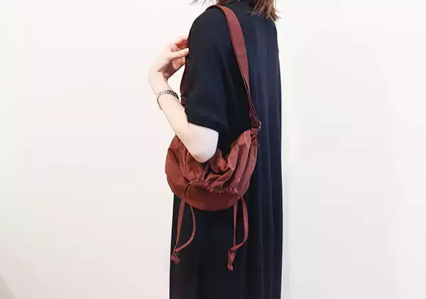 ユニクロさん待ってました♡バズりバッグに待望のコンパクトバージョンがキター！