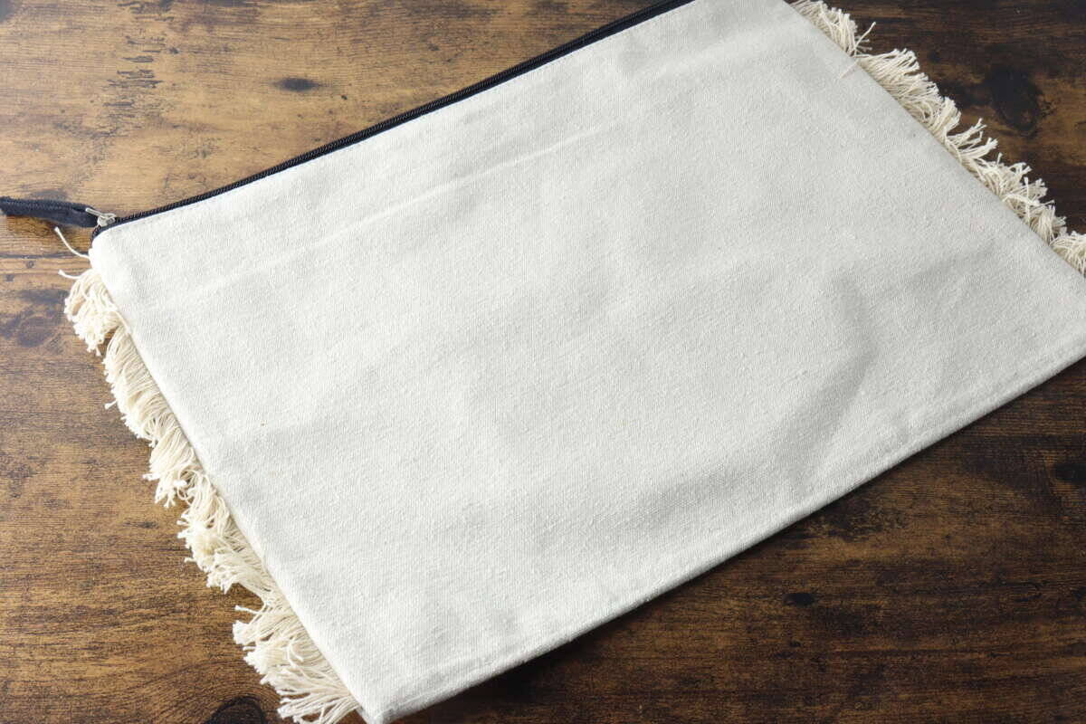 100均ってここまで進化してるんだ！「300円とは思えん…」大容量×お洒落なバッグ