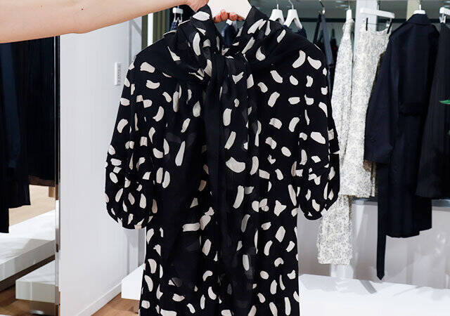 ユニクロの新シリーズが衝撃の可愛さ♡今買って長く着られる！即戦力ワンピース