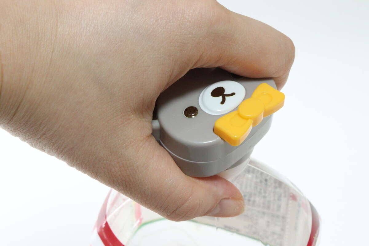 悩みが一発で解消！「ネイルしてても安心」「力いらずで楽」チャームみたいな100均便利グッズ