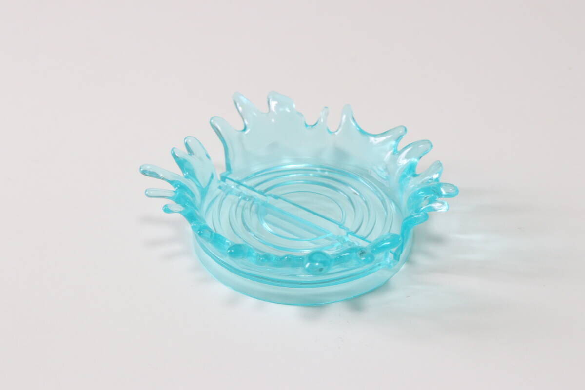 考えたな～！「臨場感が凄い…」ありそうでなかった100均ディスプレイグッズ