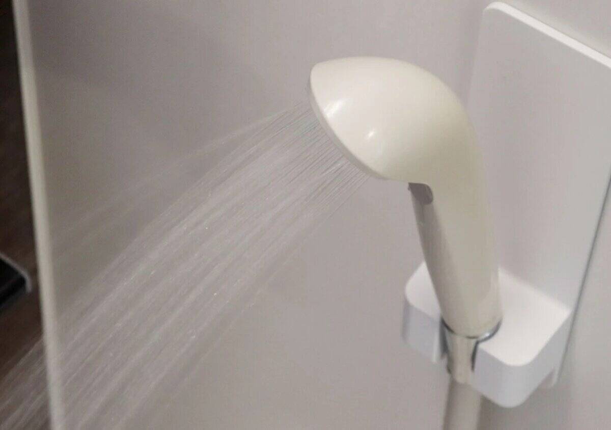 100均で買うならこの3つ！マグネットでピタッとくっつく！快適度爆上がりの優秀バスグッズ