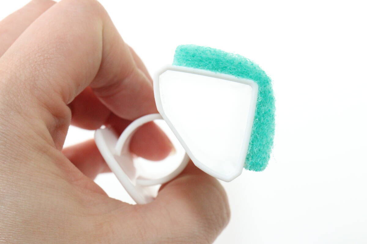 100均で角野卓造見つけてまた即買い！「やっぱ汚れ落ち凄いわ！」パケ買い大成功の掃除グッズ