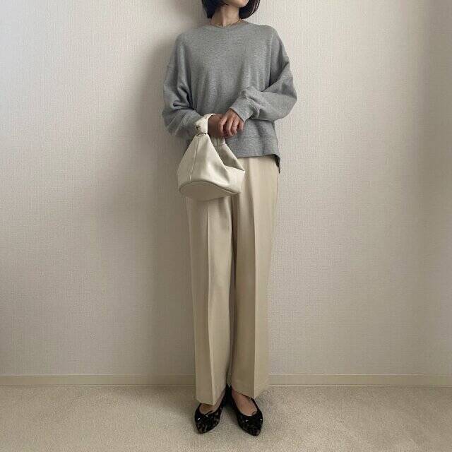 大人女子がやってはいけないのはコレ！手抜きに見えないスウェットの着こなしとは？