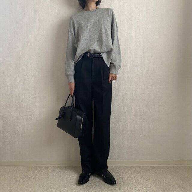 大人女子がやってはいけないのはコレ！手抜きに見えないスウェットの着こなしとは？