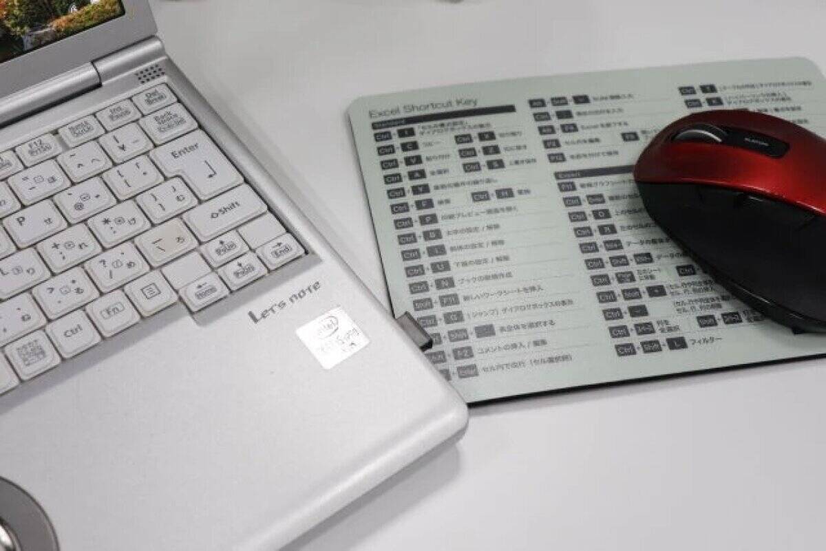 100均のコレあると楽だよ！デスクワーク民は持ってて損なし！仕事が捗る便利グッズ3選