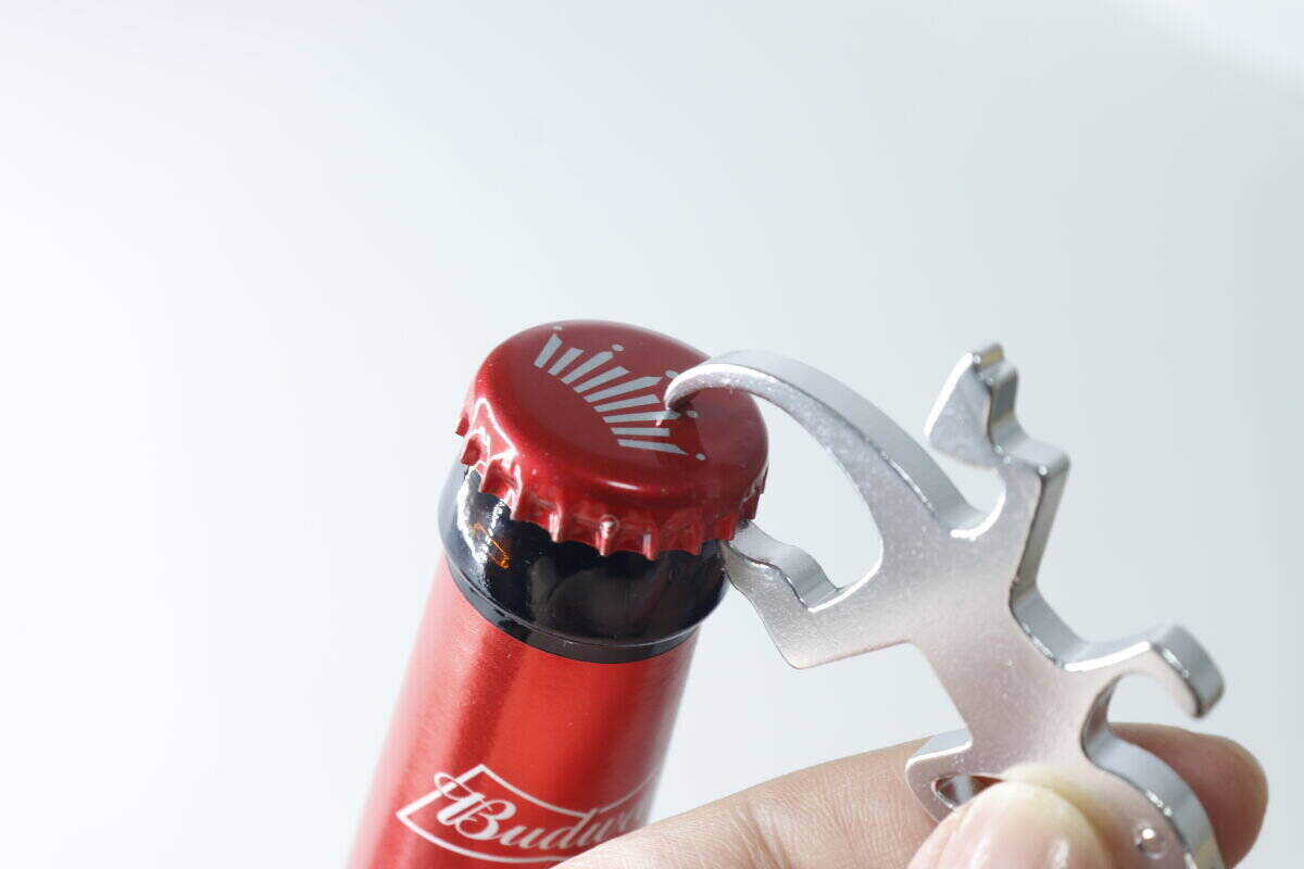 100均で名品見つけちゃった！こんなにおしゃれなの見たことない！実用性も抜群なキーホルダー