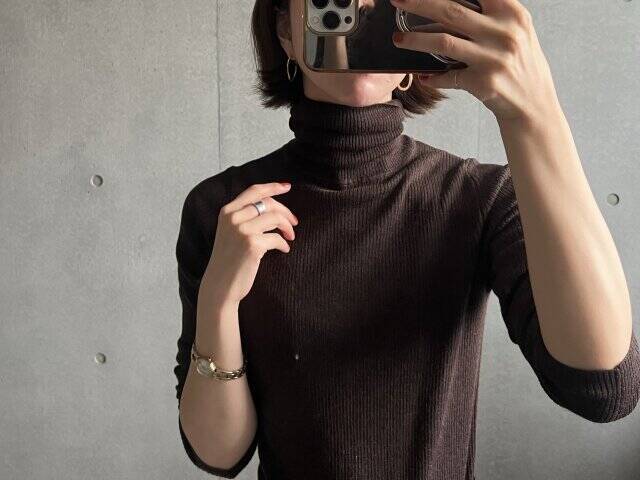 ユニクロさん今年も頼りにしてます！2色買い足した万能「上品ニット」