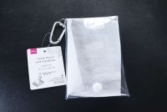 100均で見つけたポーチ…「こう見えて実は機能的！」バッグに付けるお守り的グッズ