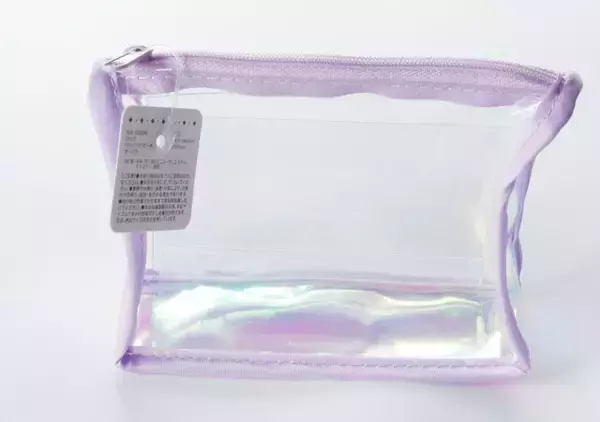 セリアで見かけたら買いだよ～！小物の持ち運びだけじゃない♡ある使い方がオススメなポーチ