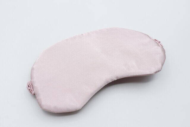 セリアさんコレ本当に100円？！高級感がハンパない♡見た目も使い心地も抜群な商品