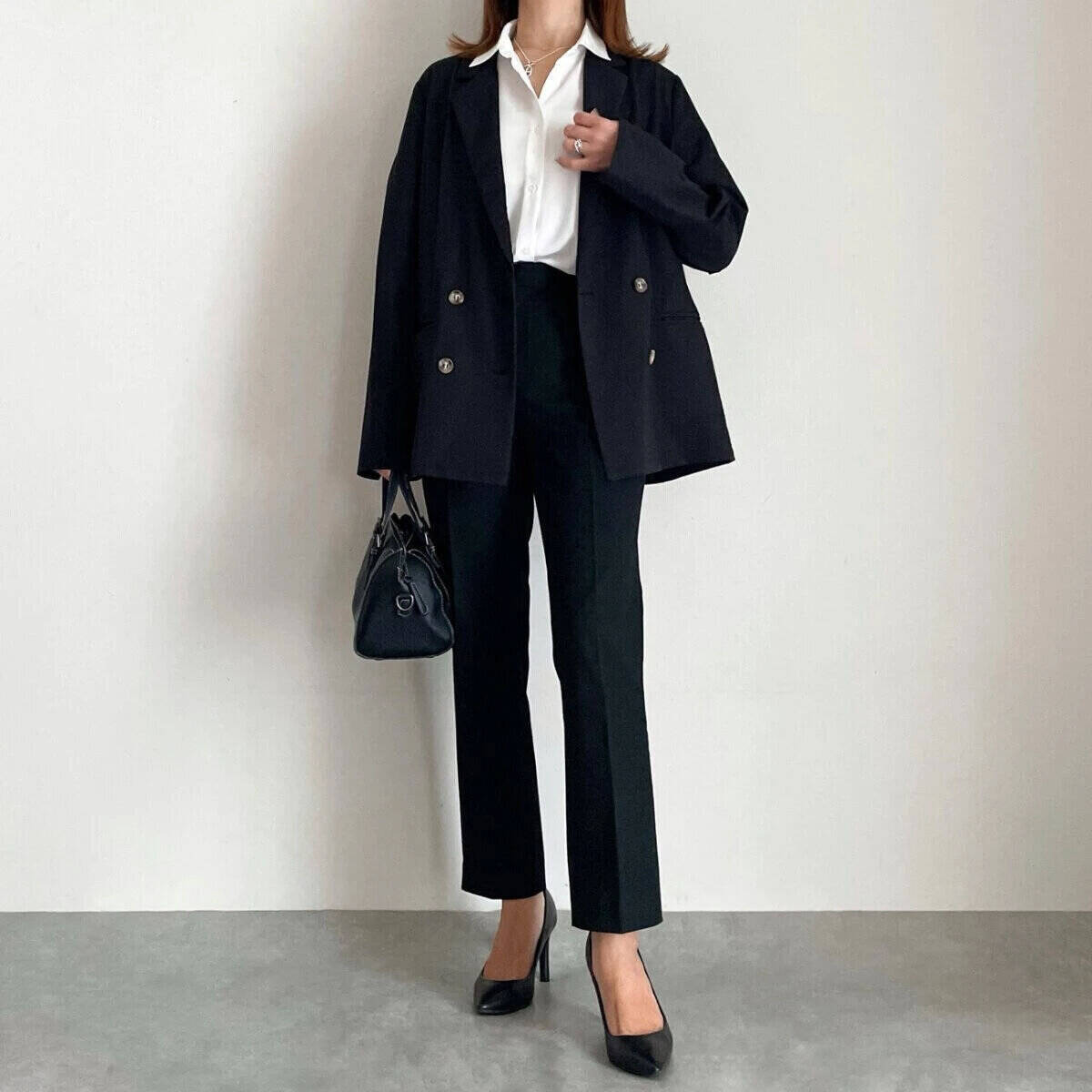 春の「白シャツ」は着こなし次第でもっと可愛くなる♡定番なのにおしゃれ見え！大人の着まわし術