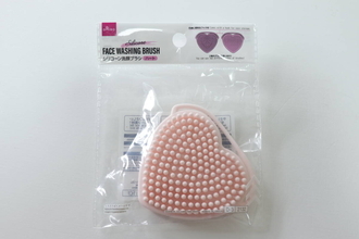 パケ買いしたら大成功！スッキリ感にドハマりしちゃった♡意外と実用的な100均の美容グッズ