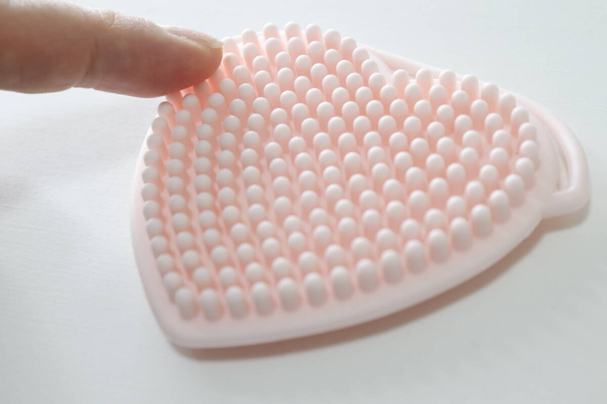 パケ買いしたら大成功！スッキリ感にドハマりしちゃった♡意外と実用的な100均の美容グッズ