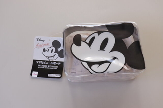 実はダイソーでしか買えません！100円に見えない♡大人も使いたくなるミッキーポーチ