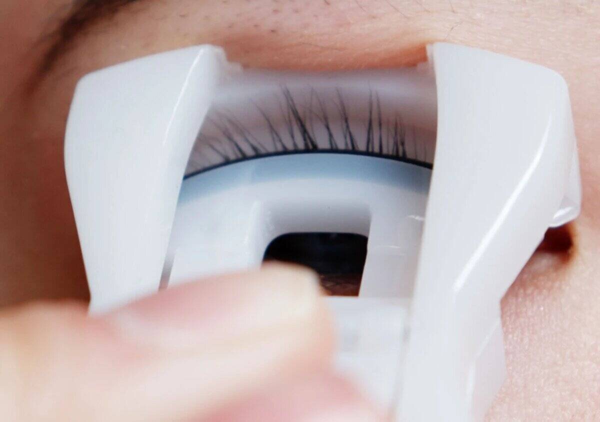 ポーチぱんぱんって人…【100均】に良いのあるよ！替えるだけで超快適！小さな便利グッズ3選