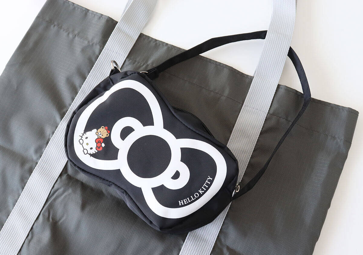 mini7月号の付録はモノトーンが大人可愛い♡見た目以上に入る！キティのリボン型ミニバッグ