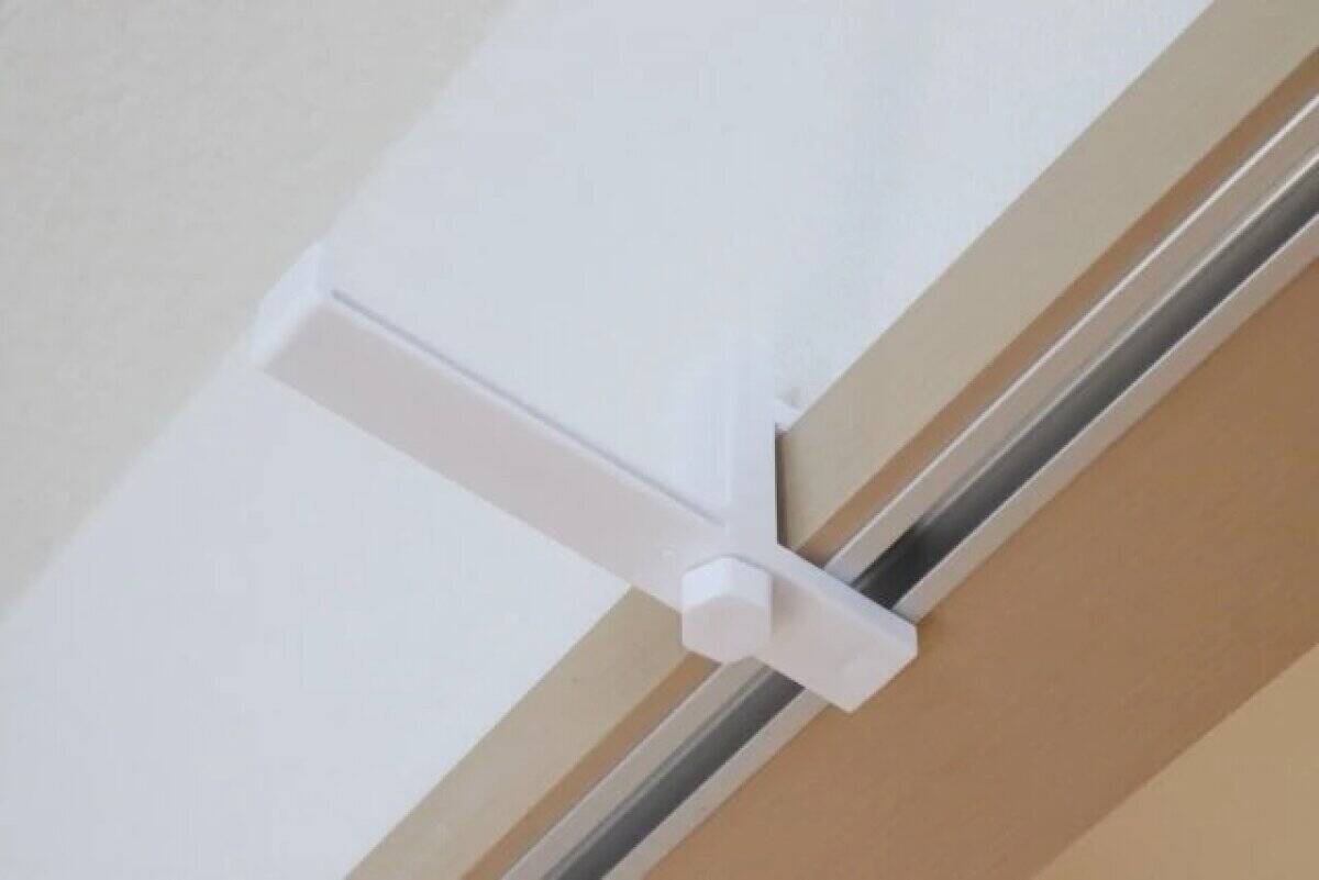 100均で買っといてよかった～！梅雨時にめちゃ助かる！悩みが吹っ飛ぶ便利グッズ3選