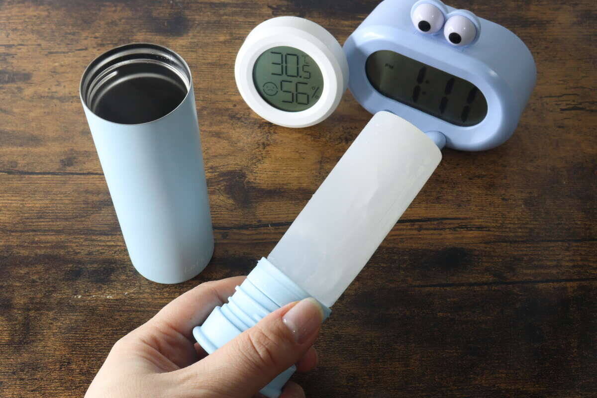 100均で買える日が来るとは…暑さ対策の新定番！【進化系氷のう】ガチ検証レビュー