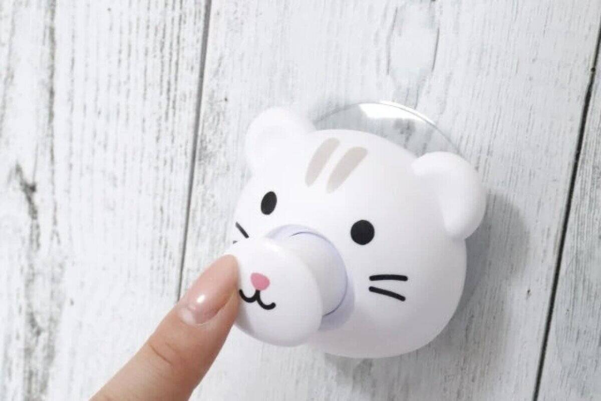 発想力が天才すぎる！「こんなの欲しかった」が叶う！便利な100均アイデアフック3選