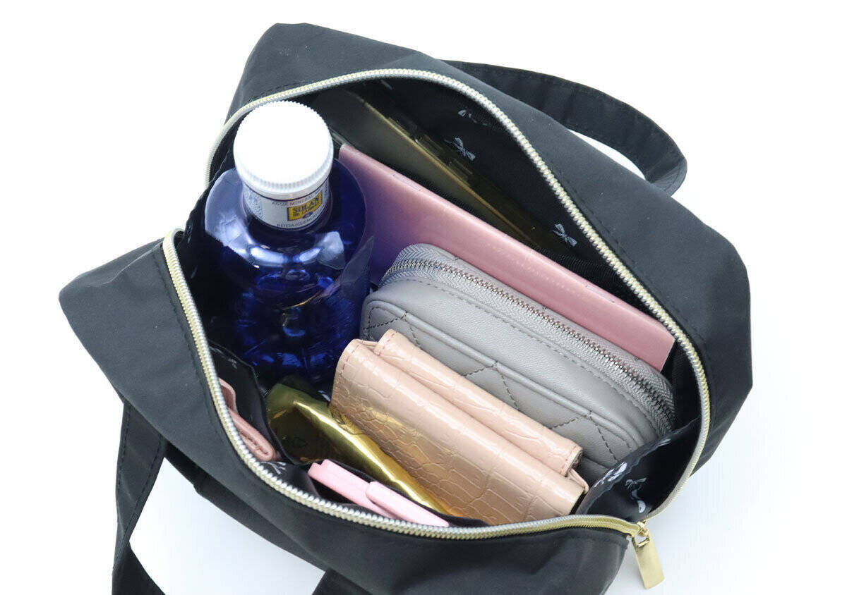 sweet5月号が付録とは思えない豪華さ！人気ブランドのポーチ＆晴雨兼用折りたたみ傘