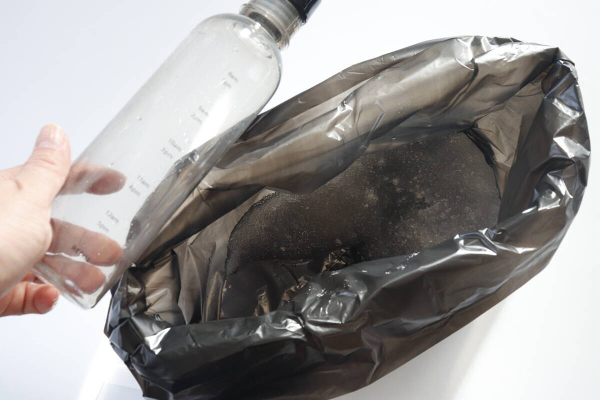 100均にワイドサイズあったよ！「いざという時に慌てない！」これ1つで完結する安心グッズ