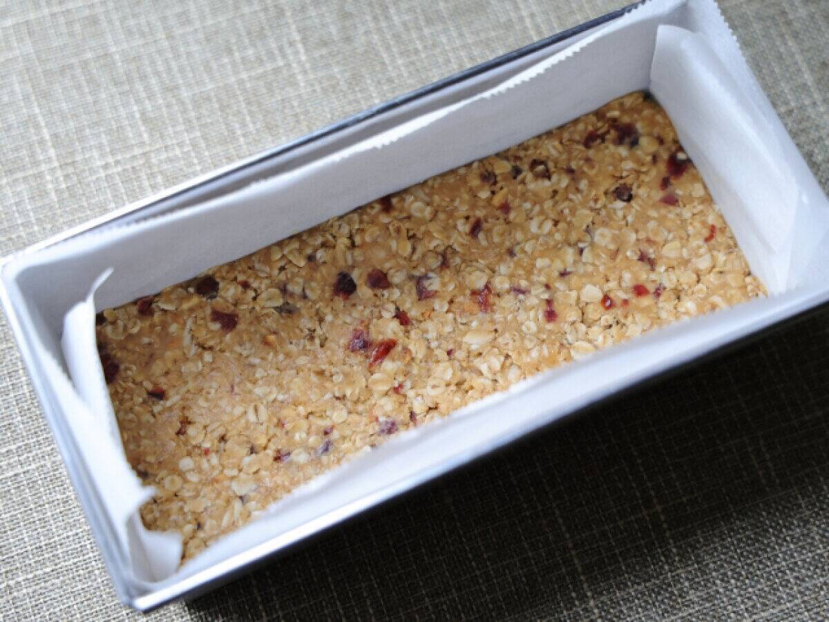 生でも食べられる焼かないクッキー！？オートミールとピーナッツバターのクッキードゥバー