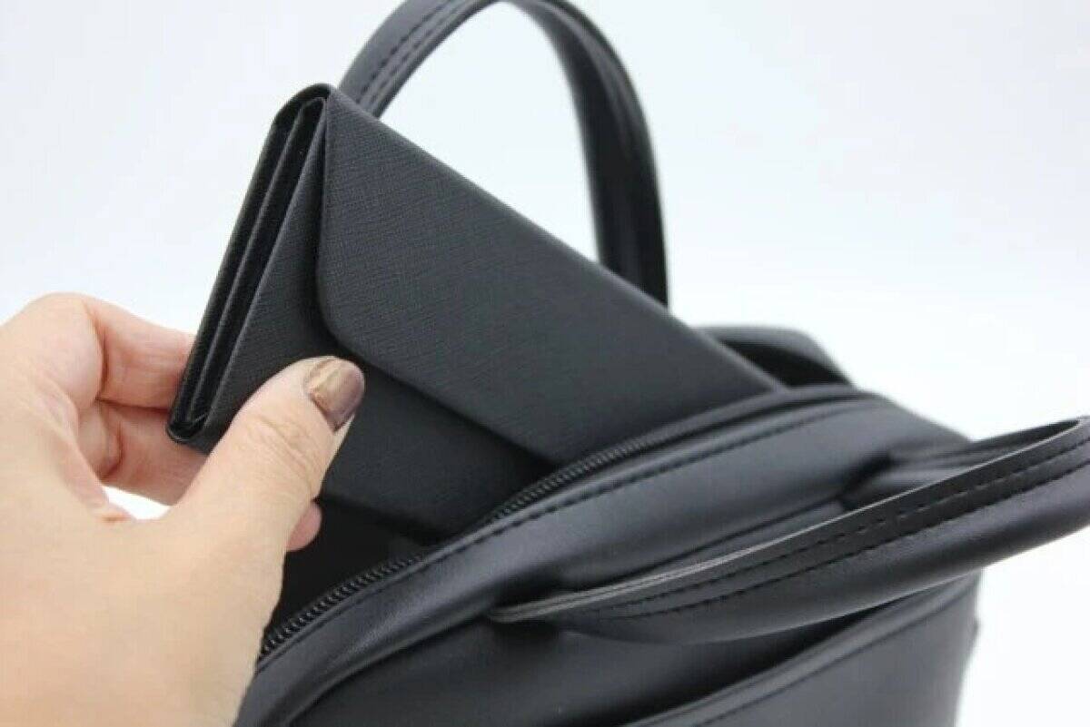 買わないと損！「長年の悩みが一発で解決！」使い心地アップする100均メガネグッズ5選